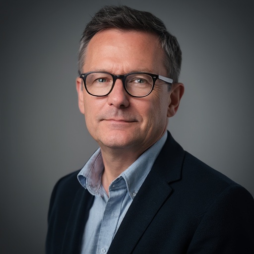 Margaret Holsworth — Sister Sites reviewer